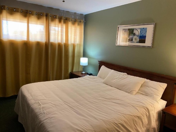 Diamond Motel - Abilene image 19