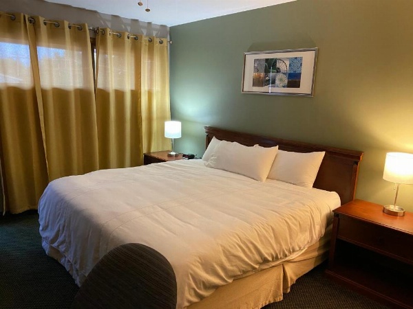 Diamond Motel - Abilene image 25