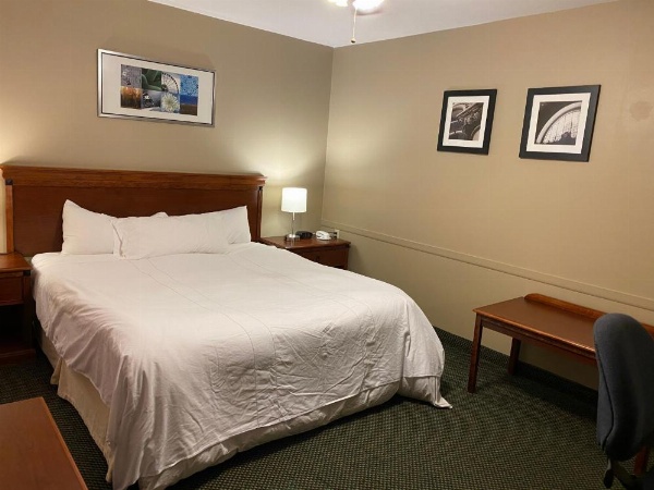 Diamond Motel - Abilene image 32