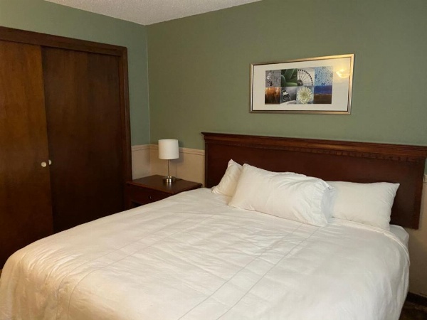 Diamond Motel - Abilene image 38