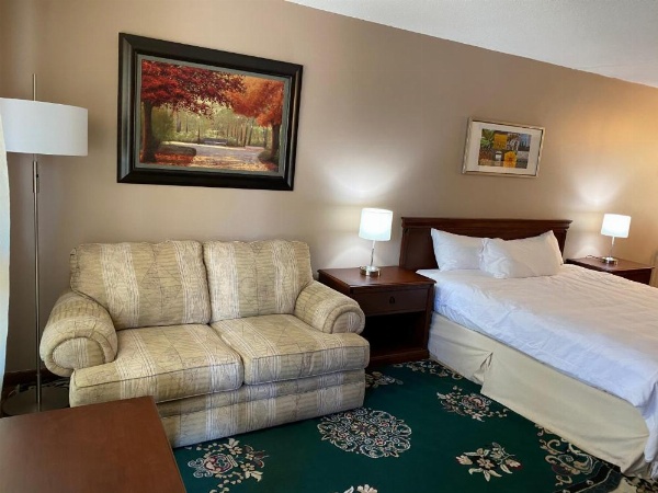 Diamond Motel - Abilene image 40